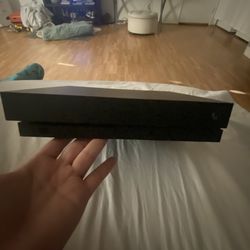 Xbox one X for parts $35
