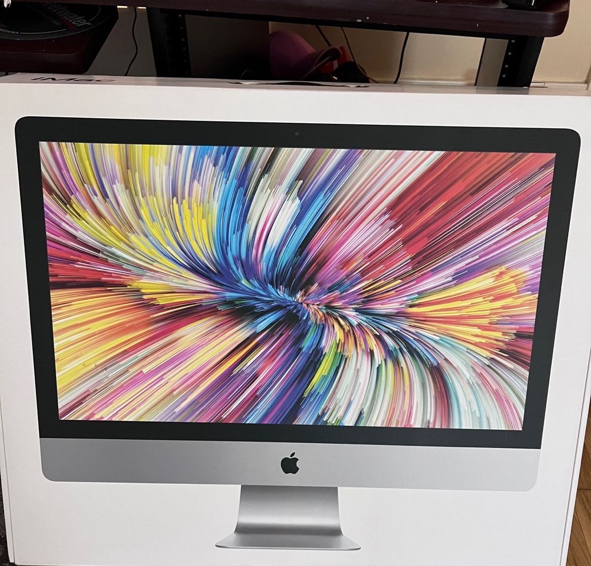 Apple 2020 iMac 27" 5K  3.6GHz i9 128GB RAM 500gb SSD RP5700XT 16GB comes with Apple mouse and keybo