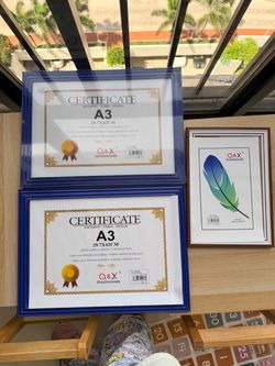 Glass Frames Set Certificate document