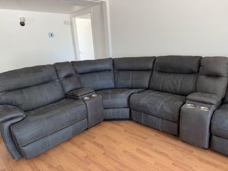 Moving Sale! Denali 7-Pc Power Reclining Modular Sectional - Charcoal Gray