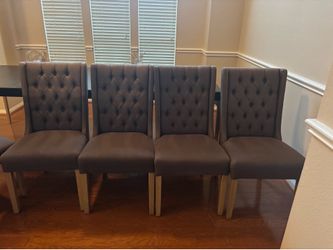 Set of 8 Elegant Tufted Wingback Dining Chairs