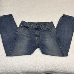 Levi’s Men 550 Relaxed Boxy Classic 90s Straight Jeans