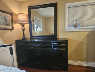 Macy's Eight Drawer Dresser With Mirror