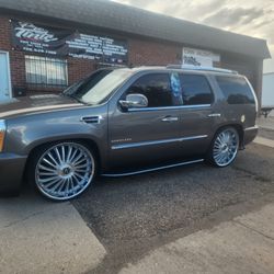2012 Cadillac Escalade