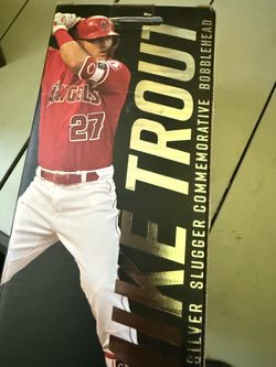 Mike Trout bobblehead Silver Slugger