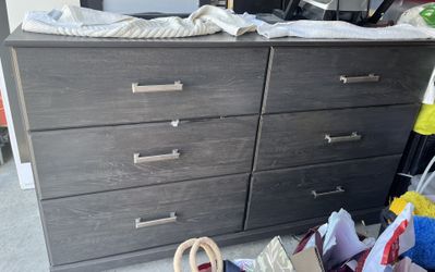 Dresser 6 Drawers