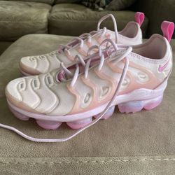 Nike Air Vapormax Plus Women's Shoes