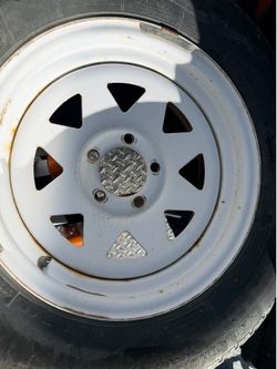 2 205/75/15 tires