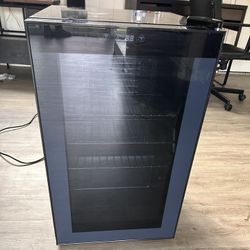 Wine Cooler / Mini Fridge