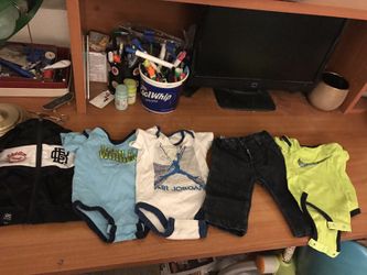 New born to 3 months old boy clothing lot