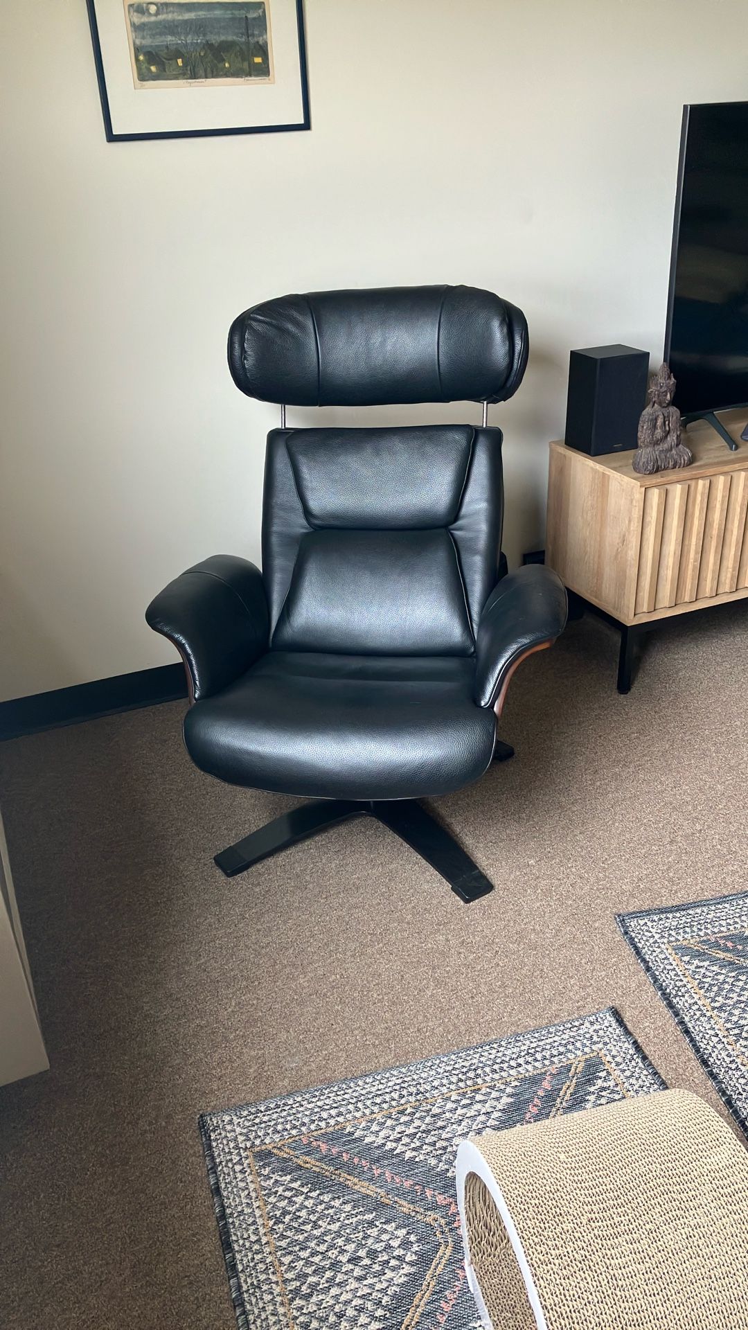 Leather Recliner with ottoman