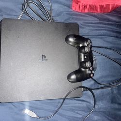 PS4 slim