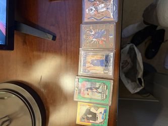 football/basket/baseball autos,numbered,inserts,patches, and rookies(READ DESCRIPTION FOR PRICES AND I CAN WORK WITH NEGOTIATIONS)