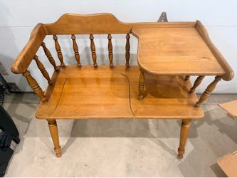 Vintage gossip table