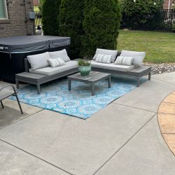 Outdoor Furniture Set