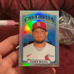 2021 Topps Heritage Yadier Molina Chrome Refractor /572