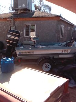 Ranger Fiber Glass  Bass Boat 17 ' Est.