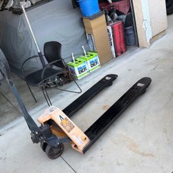 Pallet Jack