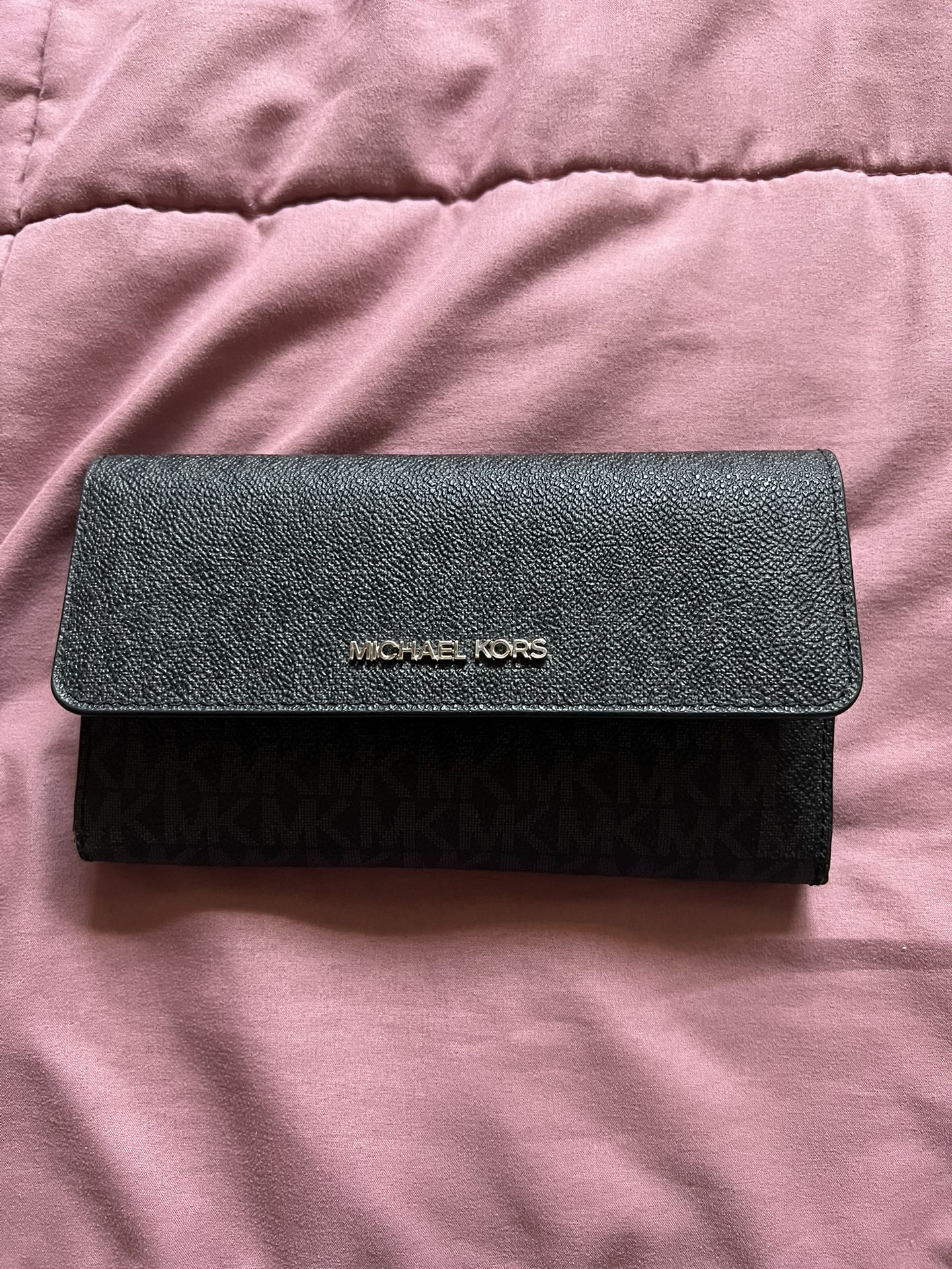 Michael Kors 👛