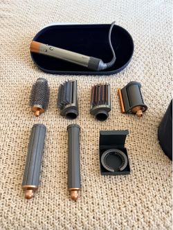 Dyson airwrap