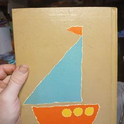 vintage 1971 Sailboats hardback book from the Field Literature Program. 