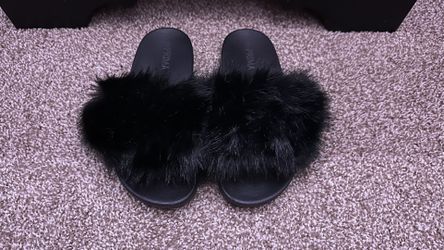 Womens Furry Fluffy Slippers