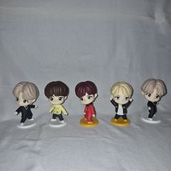 McDonald's BTS toy figures bundle