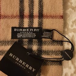 New Burberry Scarf