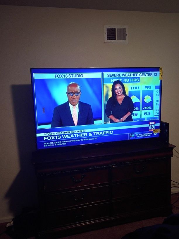 Like New 60 Inch Smart Roku TV