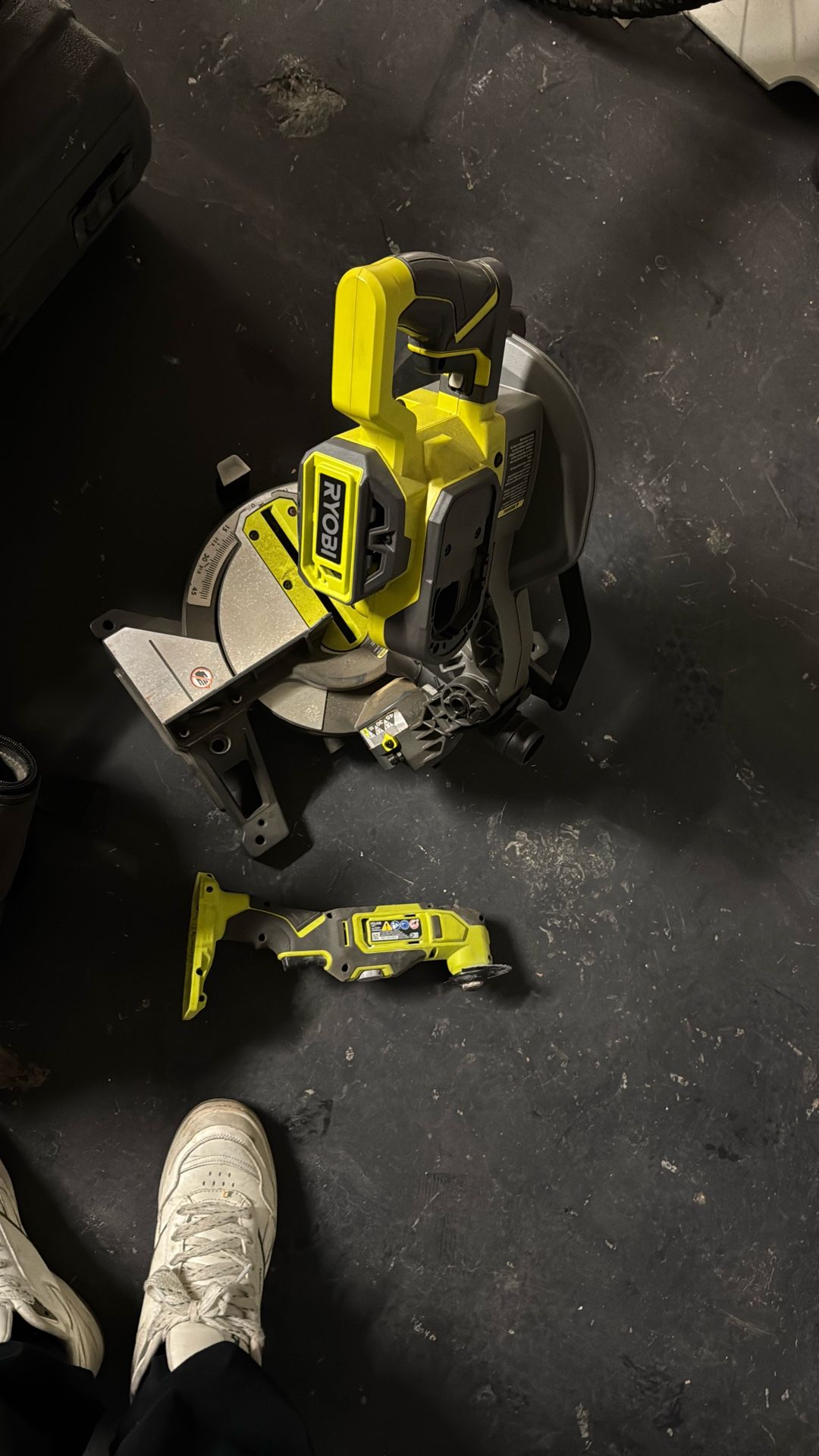 7-1/4” Miter Saw/ Multi-tool