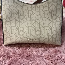 Calvin Klein Ladies Purse 
