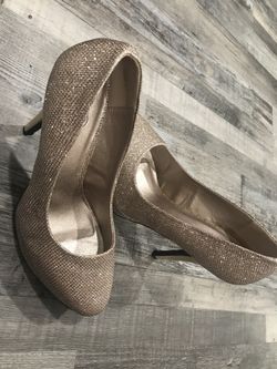 Beautiful sparkle heels