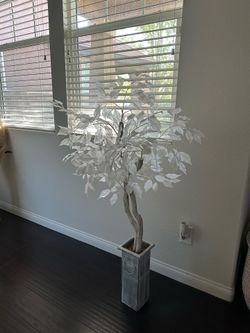 Decor tree