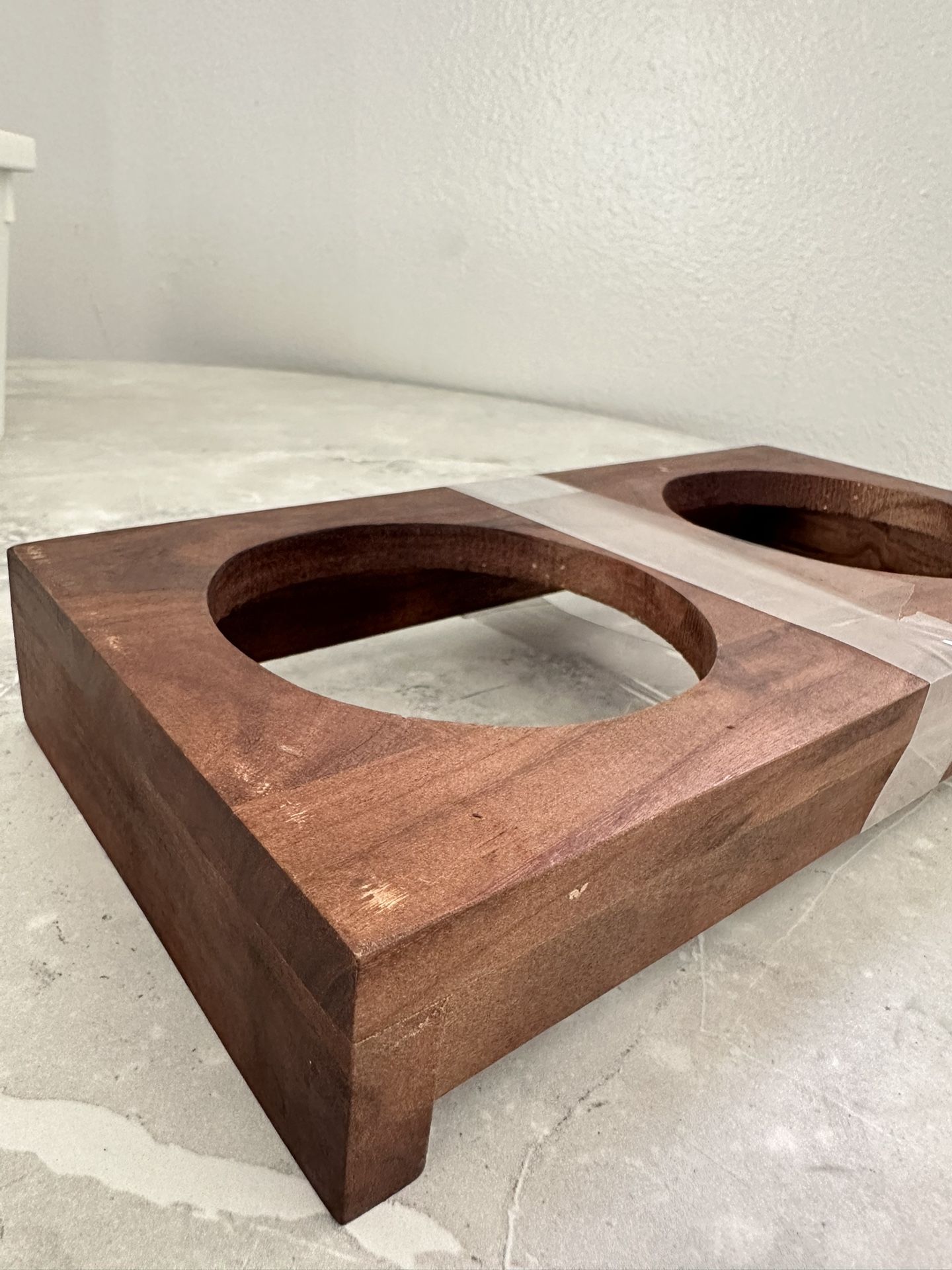 New Wood Pet Bowls Table