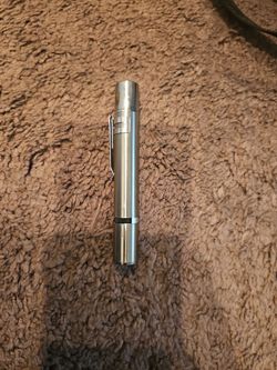 Silver Metal Pen Flashlight