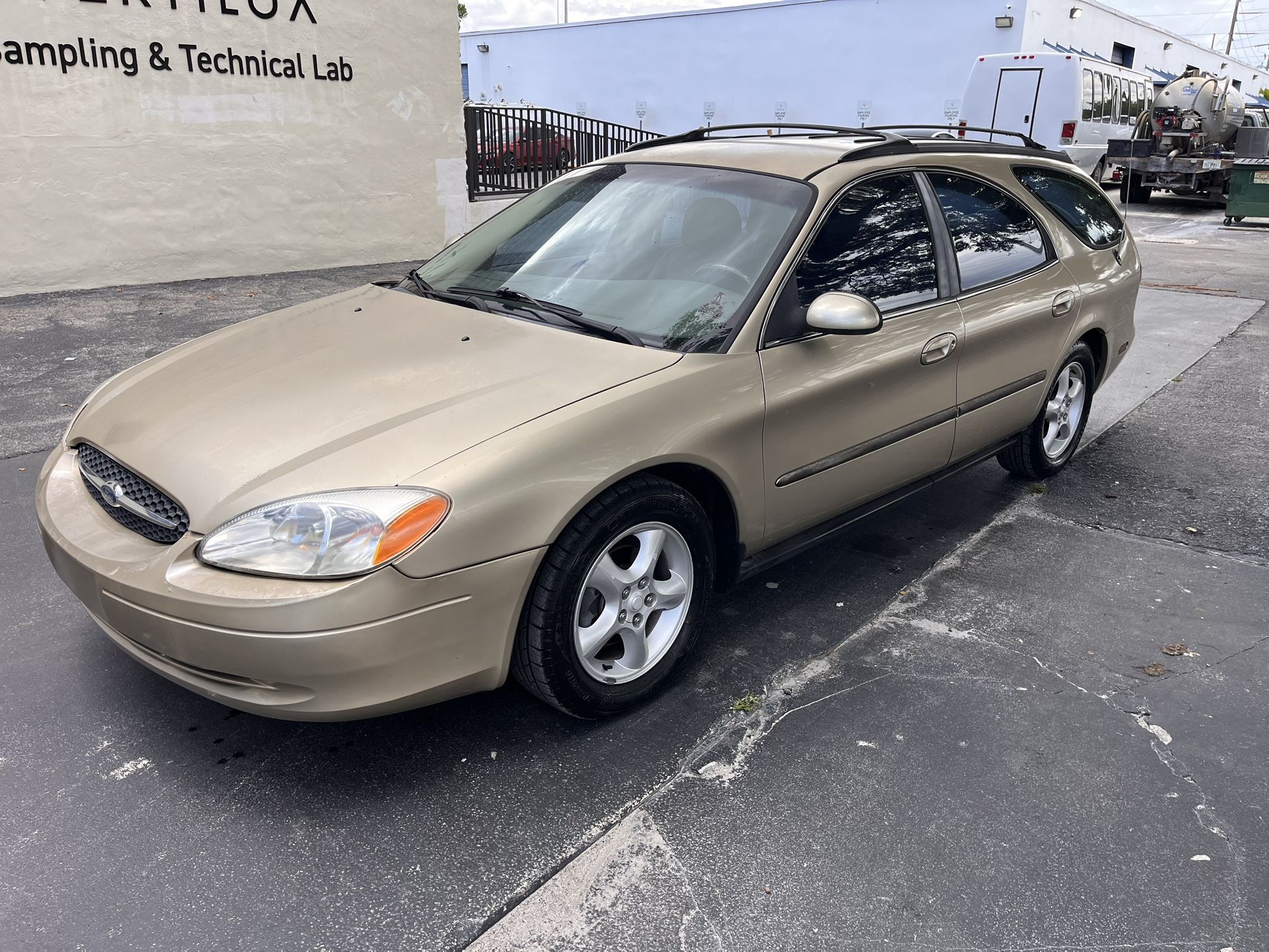 2000 Ford Taurus Wagon