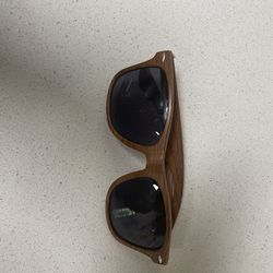 Wooden frame print sunglasses
