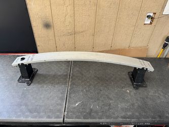 2017 2018 2019 KIA NIRO FRONT REINFORCEMENT OEM USED