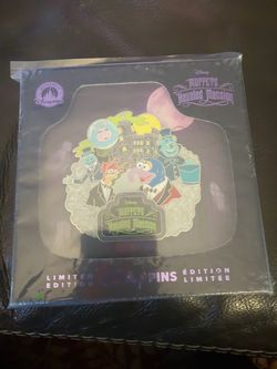 New / sealed authentic Disney Muppets Haunted Mansion Limited Edition Pin