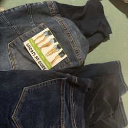 maternity  clothes