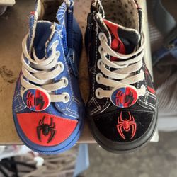 Kids Shoes Size 3
