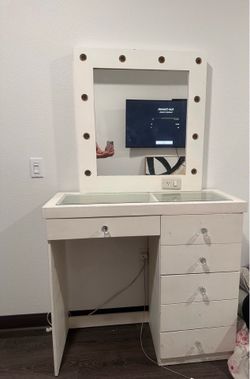 GLAM WHITE VANITY | VANITY WITH MIRROR + 5 DRAWERS | LIGHTS INCLUDED