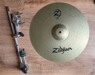 Zildjian Planet Z Crash 16” cymbal w/boom arm