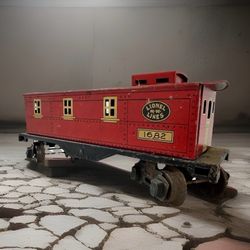 Vintage Lionel Lines 1682 Red Tinplate Caboose Prewar O Gauge Train Car USA