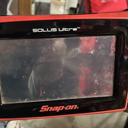 Snap On solus ultra diagnostic tool