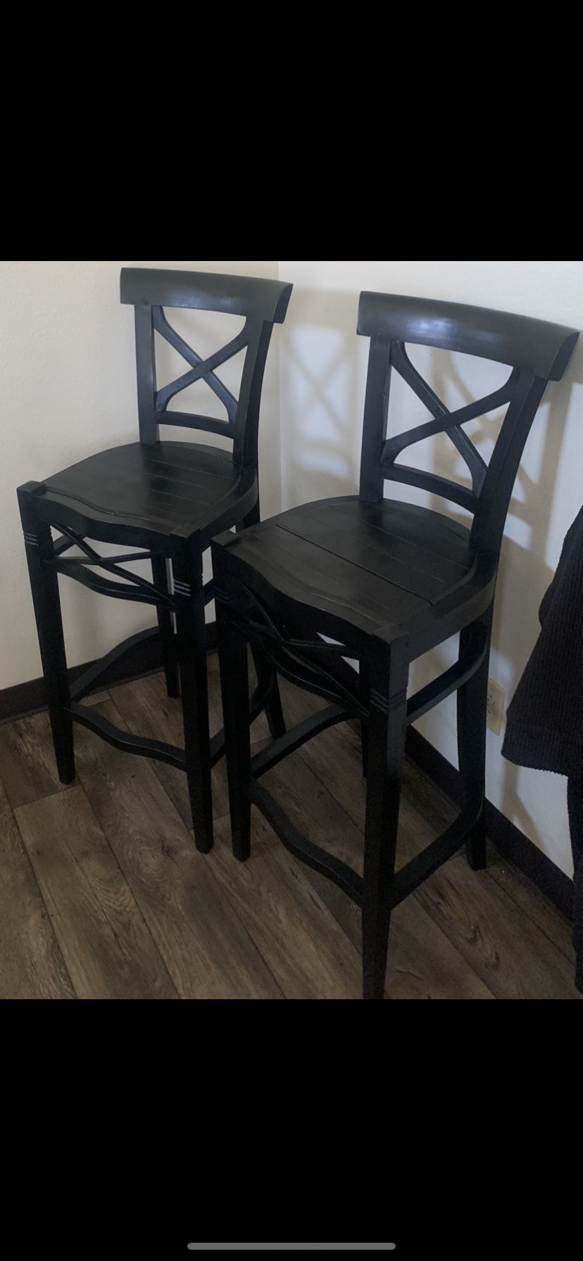 2 STUNNING UNIQUE TALL BLACK SOLID WOOD ORNATE BARSTOOLS