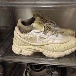 Size 8.5