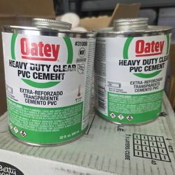 Oatey
32 oz. Heavy-Duty Clear PVC Cement