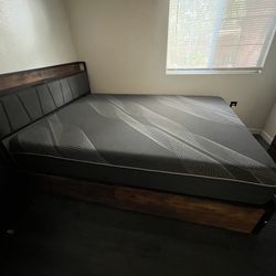 Comfortable Queen Bed
