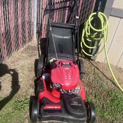 Troy Bilt 6.75hp Self Propelled Lawn Mower 